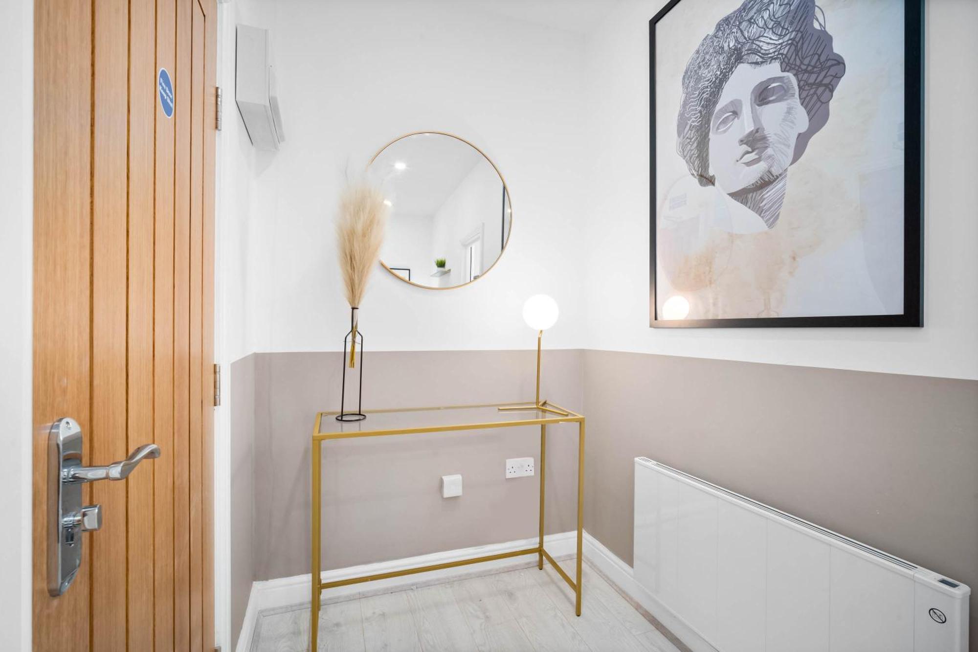 Luxury Apartment - Wifi - Smart Tv - Near City Centre - 2Mr Бирмингам Стая снимка
